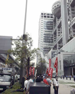 �t�W�{�БO�Œf���Ƃ�������W�J�E�E�ɂ̓K�[�h�}���̑�Q