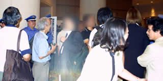 ����I���B�o�Ă��銔��݂̂Ȃ���ɕs���Ԃ���A�s�[��