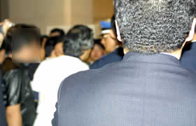 �\�s�X�^�b�t��ǋy����u���s�ρv