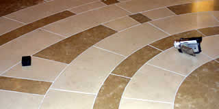 ���ɎU�킵���r�f�I�J����