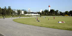 潮風公園・太陽の広場